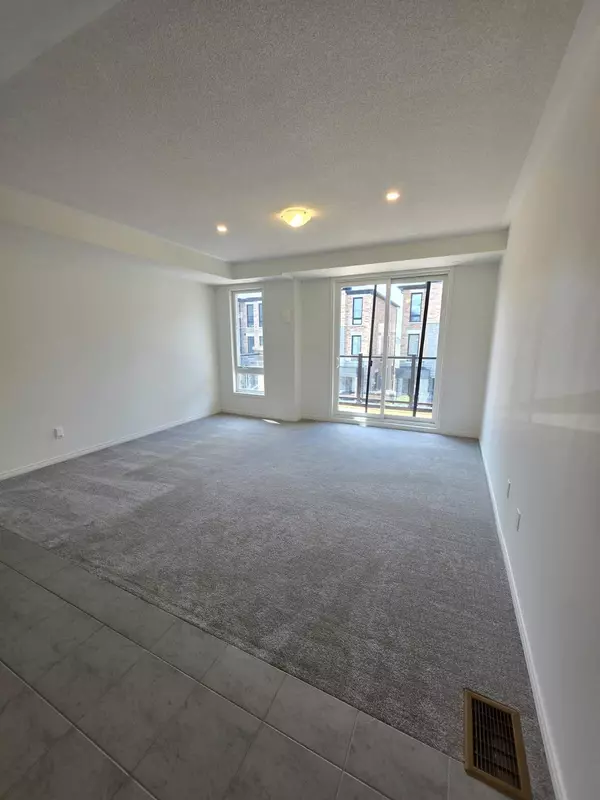 Oshawa, ON L1K 3G1,1431 Coral Springs PATH