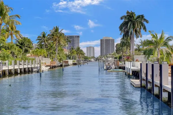 Fort Lauderdale, FL 33308,4030 Bayview Drive