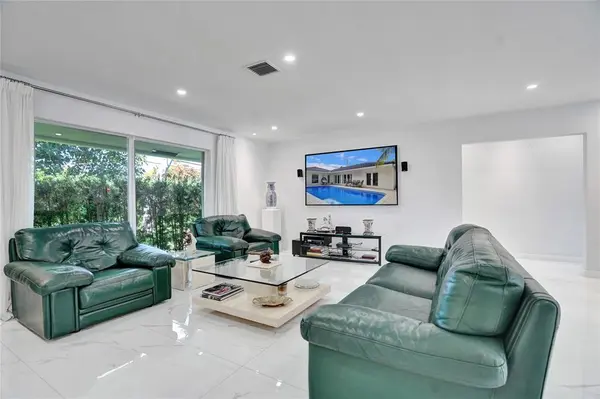 Fort Lauderdale, FL 33308,4030 Bayview Drive