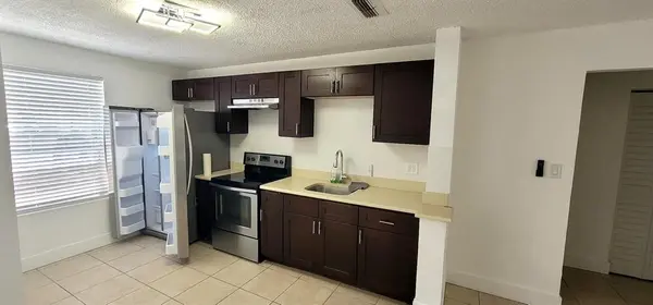 Miramar, FL 33025,8053 SW 21st Ct #8053