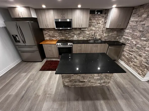 Newmarket, ON L3Y 6P8,524 Bristol RD ##Bsmt