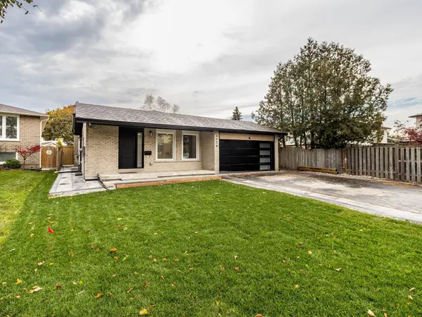 Mississauga, ON L5L 1V1,3278 Trevor CT #Upper Level