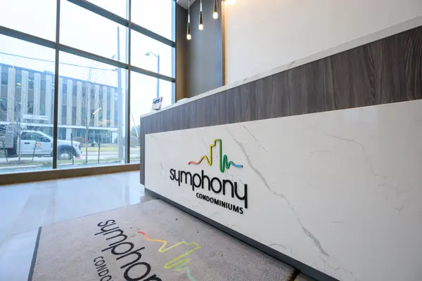 Brampton, ON L6W 2Z8,15 Lynch ST #1803