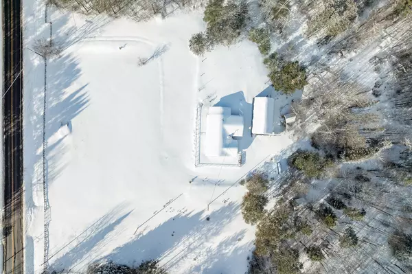 Muskoka Lakes, ON P0B 1L0,2180-2186 Highway 141 N/A