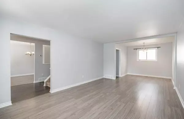 Hamilton, ON L8T 2X8,271 Carson DR #Main Fl