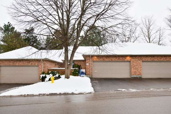1443 Commissioners RD W #37, London South, ON N6K 1E2
