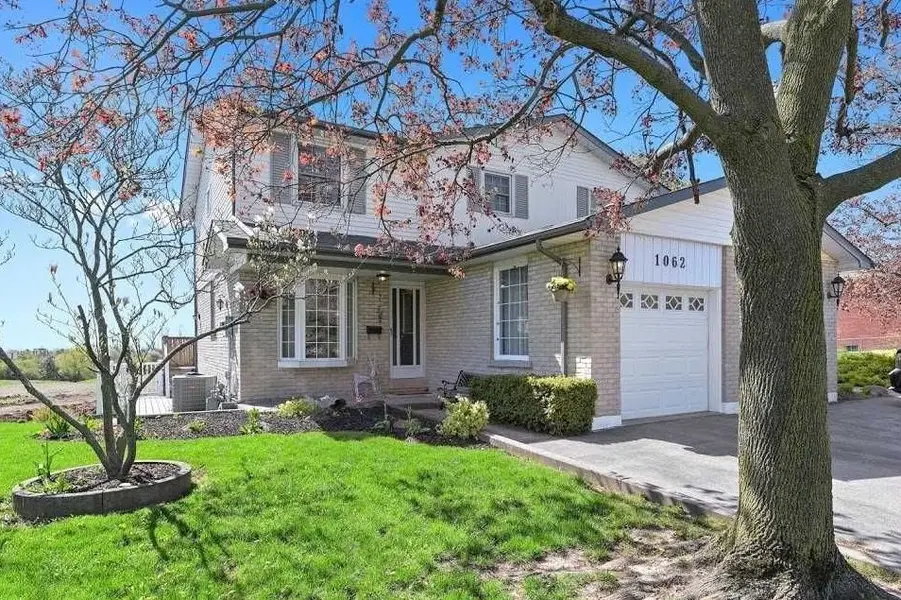 1062 Havendale BLVD, Burlington, ON L7P 3P8