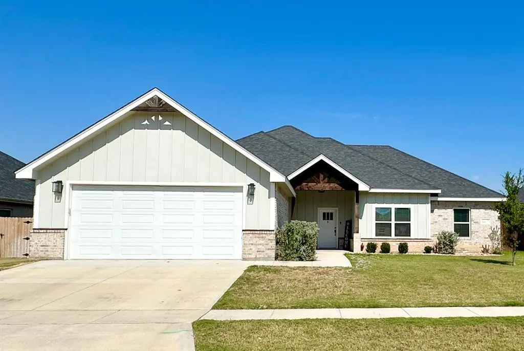 Abilene, TX 79602,342 Blue Lake Drive