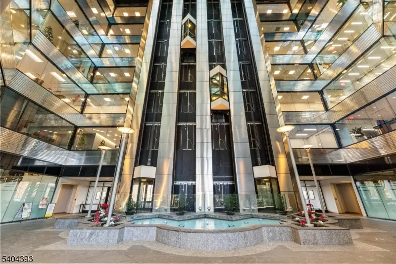 Teaneck Twp., NJ 07666,500 Frank W Burr Blvd