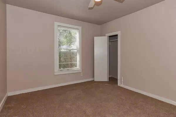 Greenville, TX 75401,1611 Clark Street