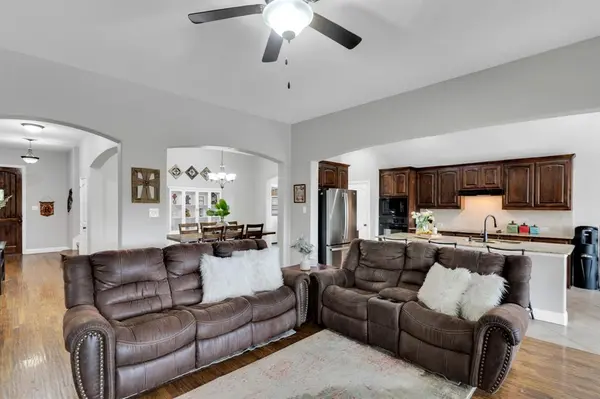 Midlothian, TX 76065,5822 Yellow Rose Court