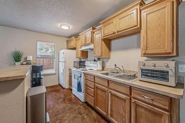 Stephenville, TX 76401,490 S Graham Street