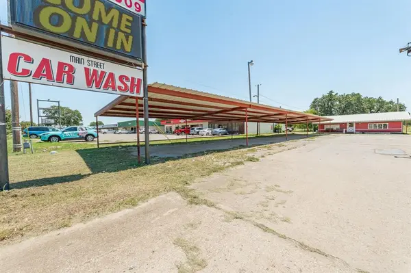 Eastland, TX 76448,929 E Main Street