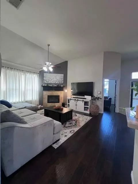 Keller, TX 76248,421 Sagewood Court