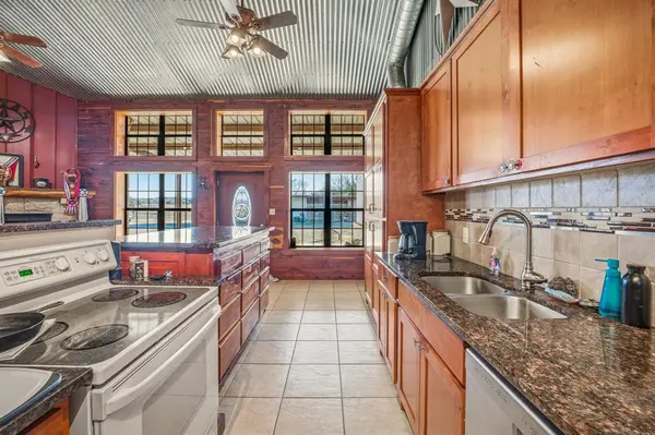 Bluff Dale, TX 76433,4286 County Road 156