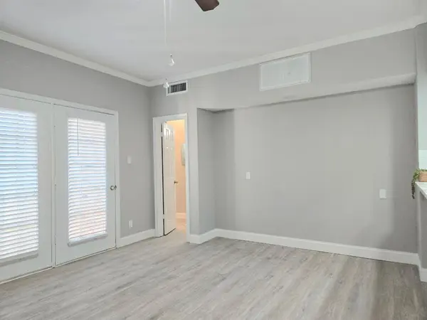 Dallas, TX 75248,5325 Bent Tree Forest Drive #1129