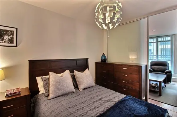 775 King ST W #206, Toronto C01, ON M5V 2K3