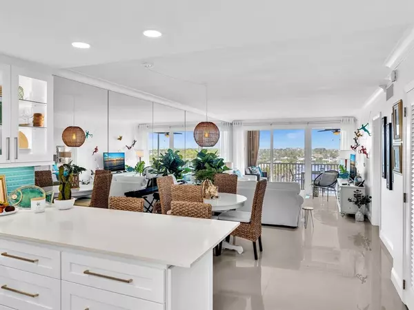 Highland Beach, FL 33487,3100 S Ocean Boulevard #712