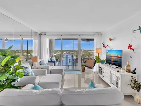 Highland Beach, FL 33487,3100 S Ocean Boulevard #712