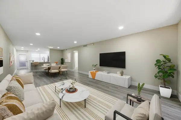 Coconut Creek, FL 33066,2901 Victoria Cir #B-2