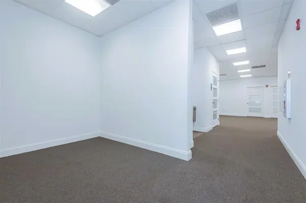 Coral Springs, FL 33067,7301 Wiles Rd #203