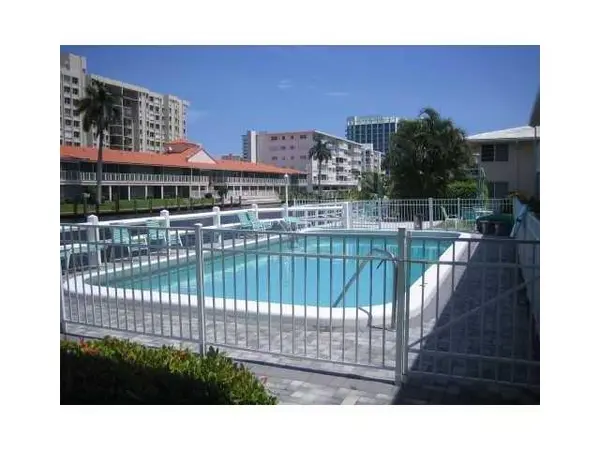 Fort Lauderdale, FL 33306,2841 NE 32nd St #18