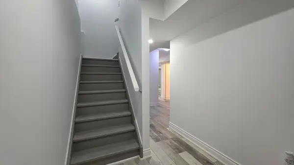 London North, ON N5X 0K4,2076 Gough AVE #Lower Level