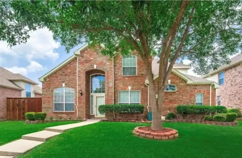 1718 Clarke Springs Drive, Allen, TX 75002
