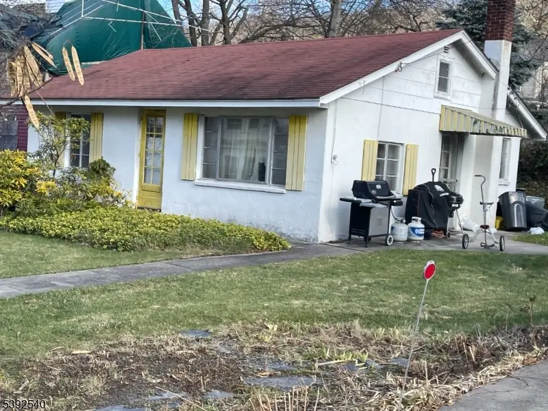 Stanhope Boro, NJ 07874,81 Main St