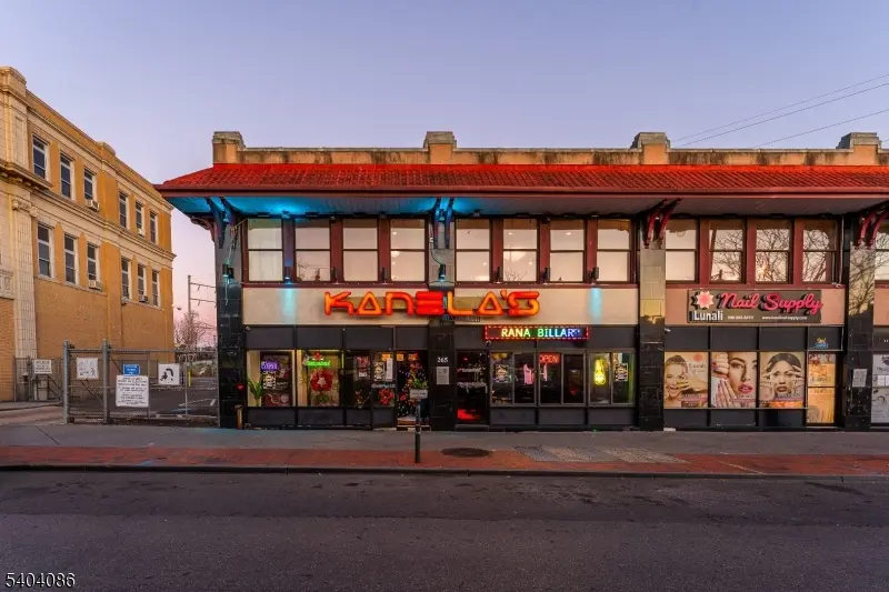 Elizabeth City, NJ 07208,264 N Broad St