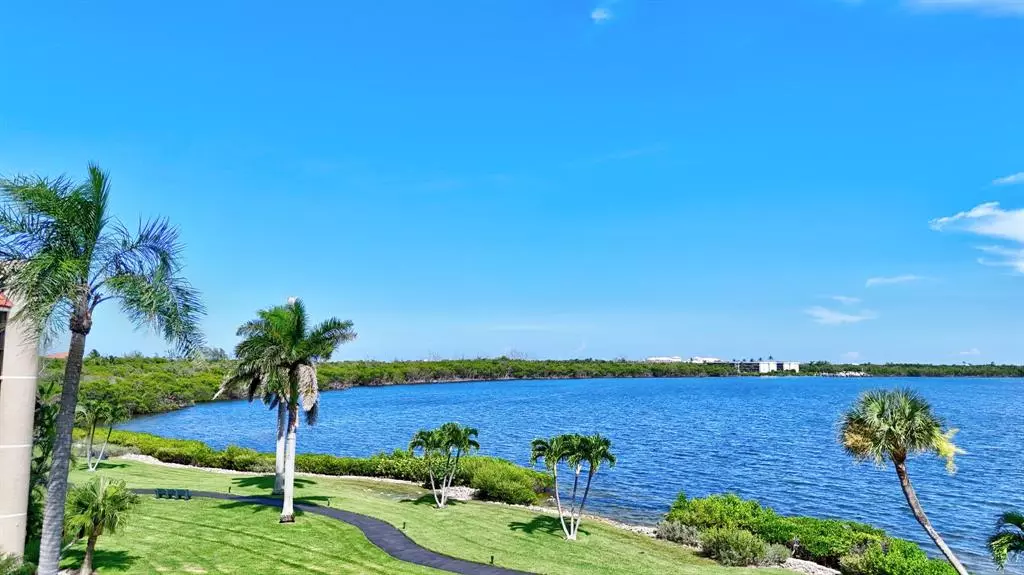 Jensen Beach, FL 34957,3412 NE Causeway Blvd #103