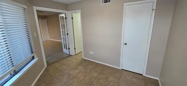 Arlington, TX 76006,2312 Balsam Drive #A303