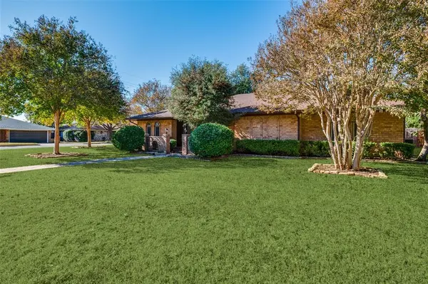 Arlington, TX 76013,1910 Jamestown Court