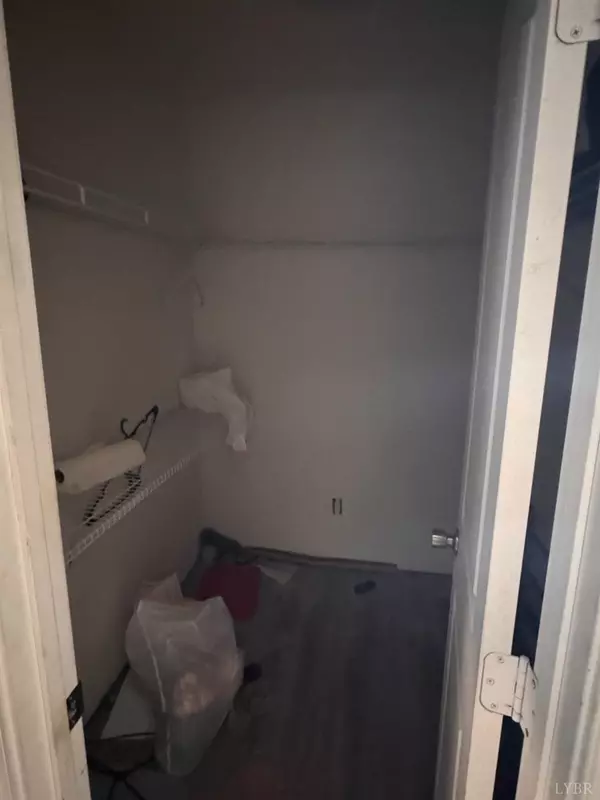 Gladys, VA 24554,3652 Brookneal HWY