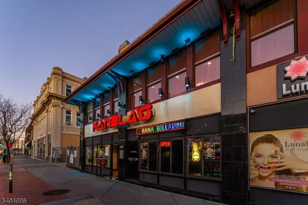 Elizabeth City, NJ 07208,264 N Broad St