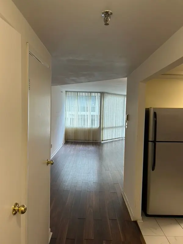 Toronto C08, ON M5E 1B3,71 Front ST E #610