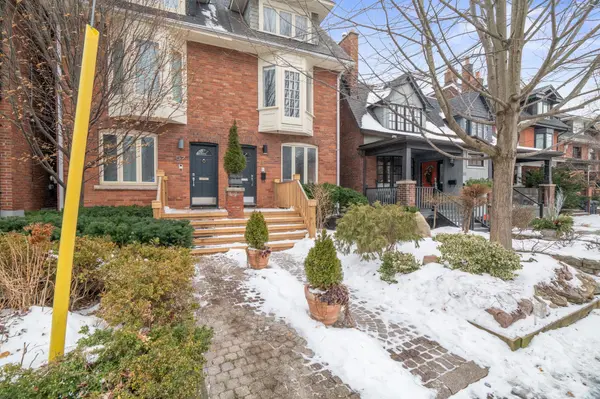 Toronto C02, ON M5R 1V3,59 Dupont ST #Lower