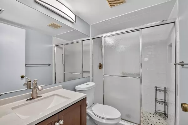 Greenacres, FL 33415,813 Sky Pine Way #D2