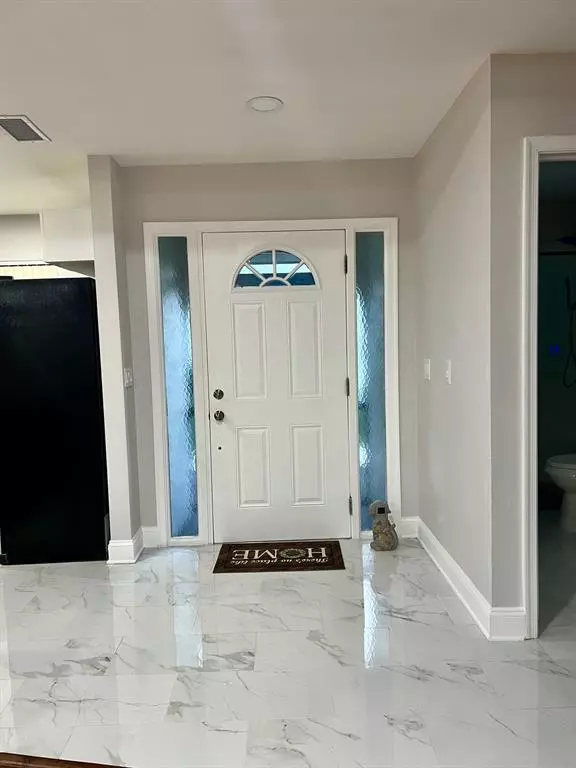 Boca Raton, FL 33433,8951 SW 19th St #B