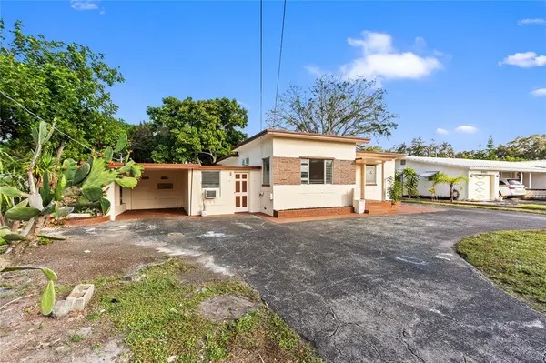 Hollywood, FL 33021,5705 Harding St