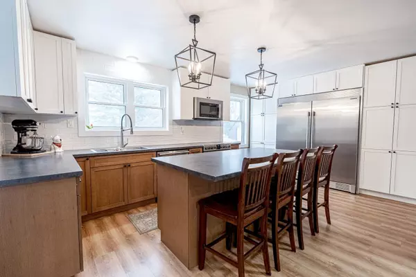 Essa, ON L0M 1T0,7816 6th Line