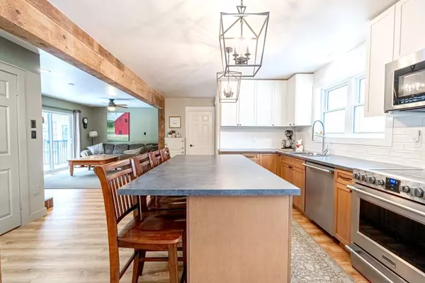 Essa, ON L0M 1T0,7816 6th Line