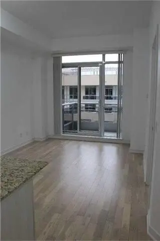 Richmond Hill, ON L4C 6Z2,9201 Yonge ST #NW806