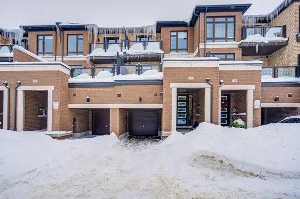 Barrie, ON L9J 0M3,33 Bluebird LN