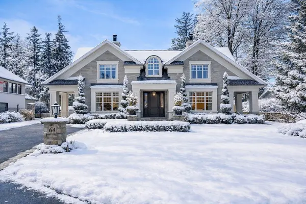 Oakville, ON L6J 4B6,64 Brentwood RD