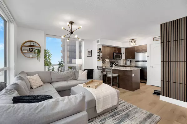 1060 Sheppard AVE W #917, Toronto W05, ON M3J 0G7