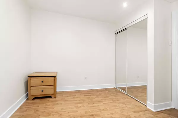 Mississauga, ON L5W 1L5,7170 Para PL #Bsmt