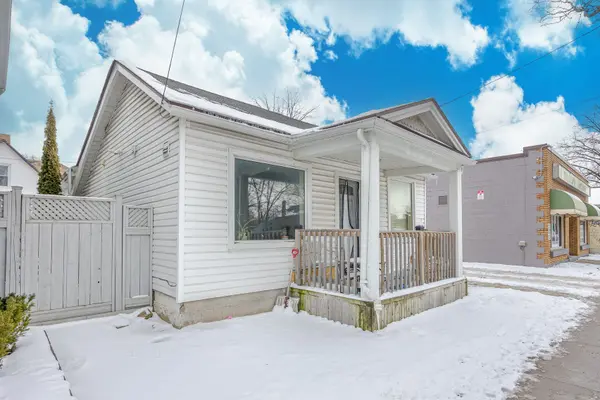 St. Catharines, ON L2R 5X8,114 Lake ST