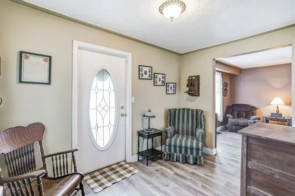 Hamilton, ON L0R 1W0,9188 Dickenson RD W