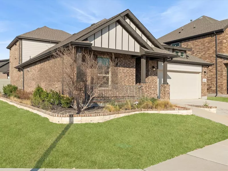 2012 13th Street, Argyle, TX 76226